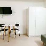 De Ville Guest House